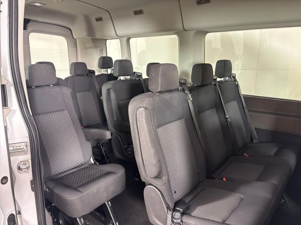 Used 2023 White Ford XLT image 17