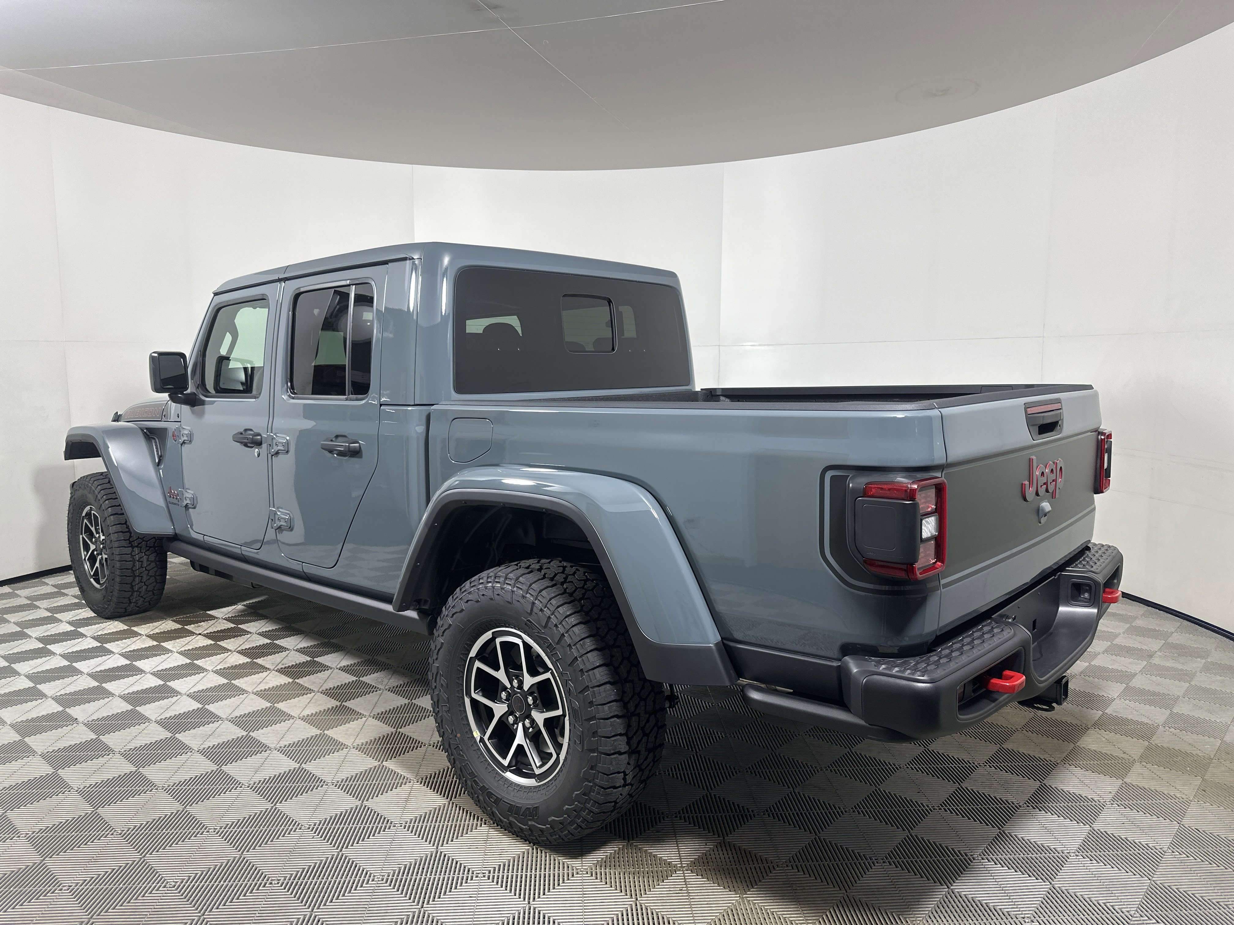 New 2026 Anvil Clear-Coat Exterior Paint Jeep Shadow Ops image 5