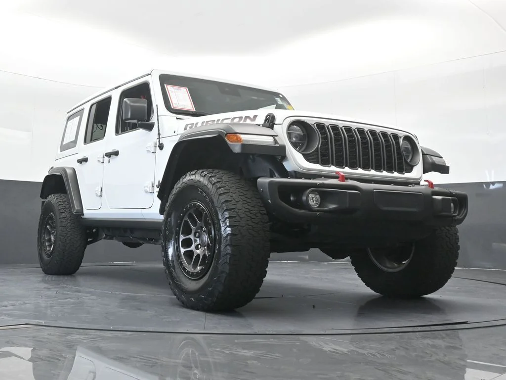 Used 2022 Bright White Clearcoat Jeep Unlimited Rubicon image 66
