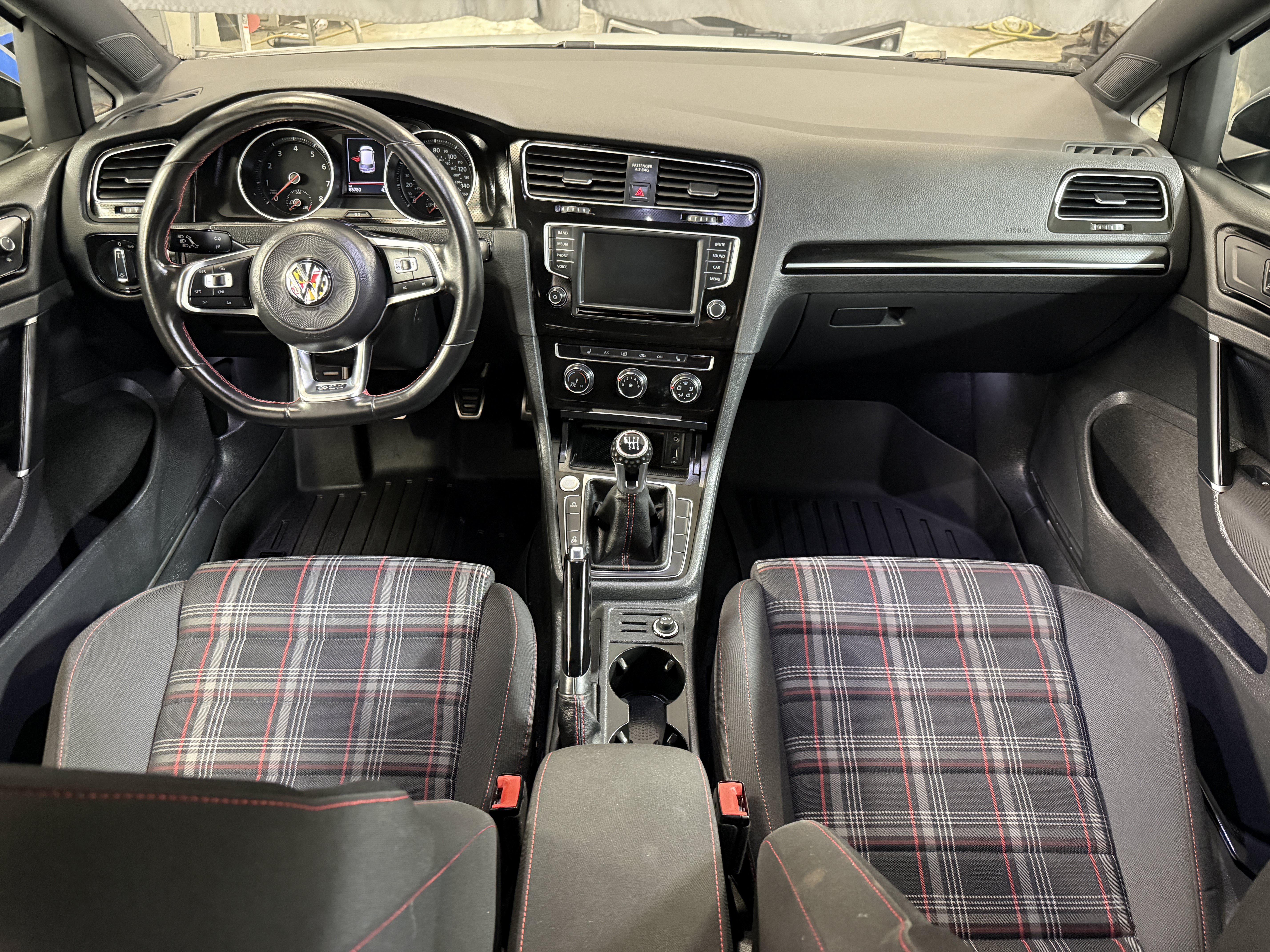 Used 2017 Pure White Volkswagen Sport image 20