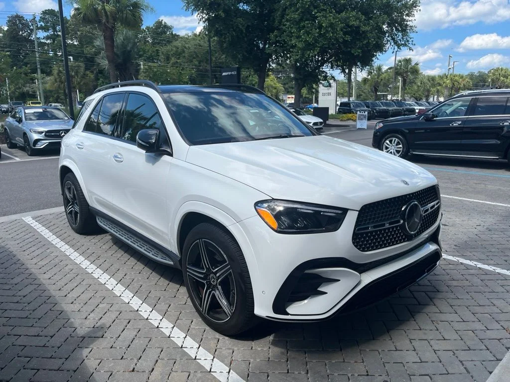 Certified Used 2024 Polar White Mercedes-Benz GLE 450e image 4