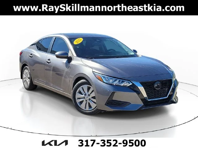 Used 2022 Gray Nissan S image 1