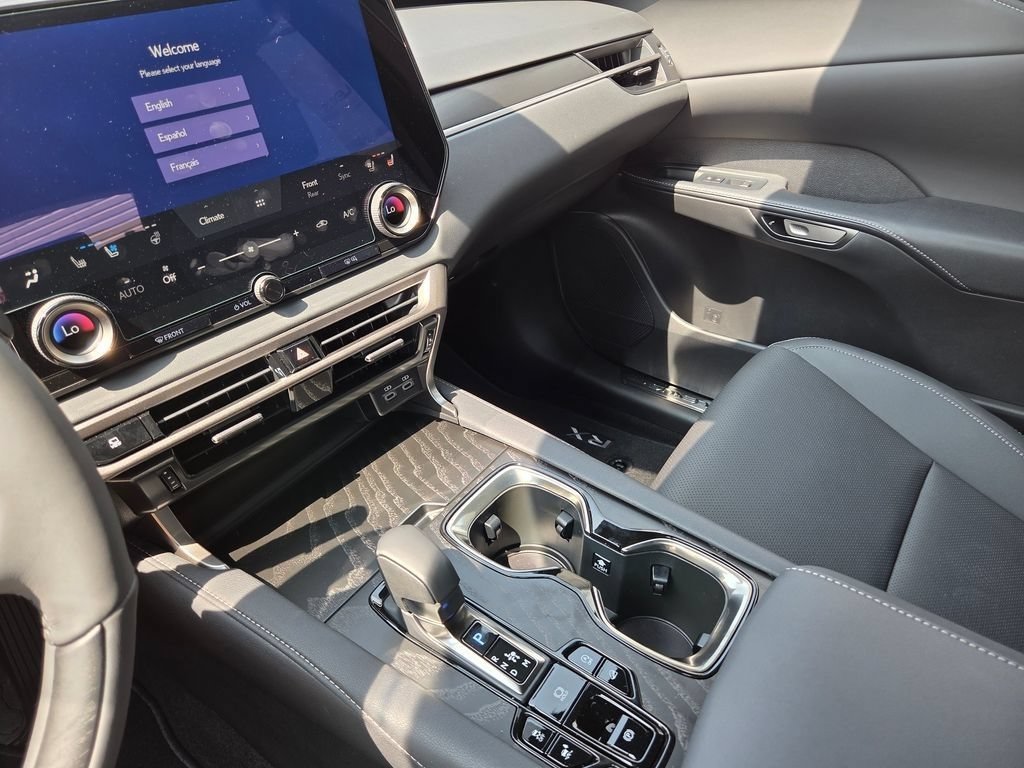 New 2026 Eminent White Pearl Lexus PREMIUM image 34
