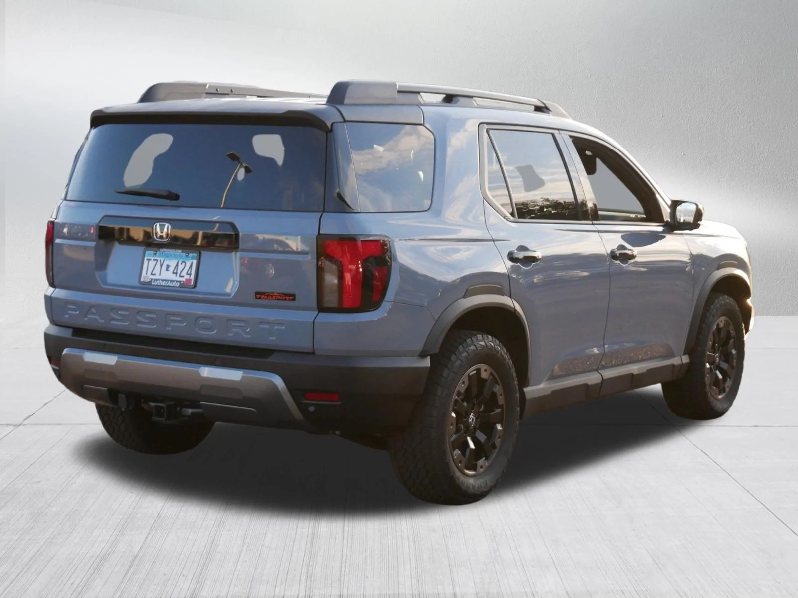 Certified Used 2026 Sonic Gray Pearl Honda TrailSport Elite image 6