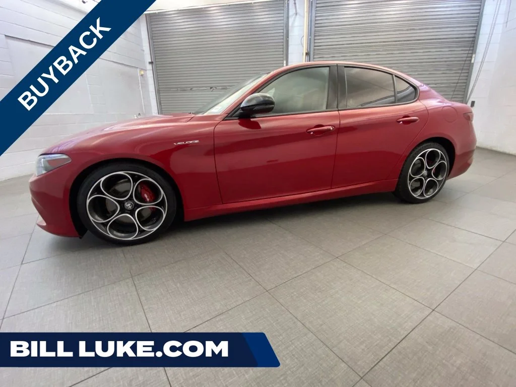 2022 Alfa Romeo Giulia