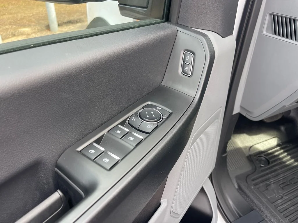 2026 Ford F-450 Super Duty Chassis Cab XL - Photo 6