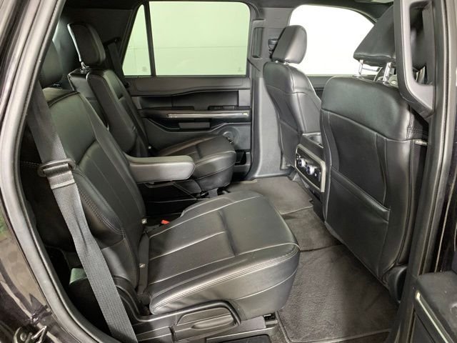 Used 2021 Black Ford XLT image 25