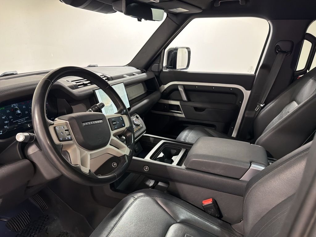 2022 Land Rover Defender X-Dynamic SE - Photo 10