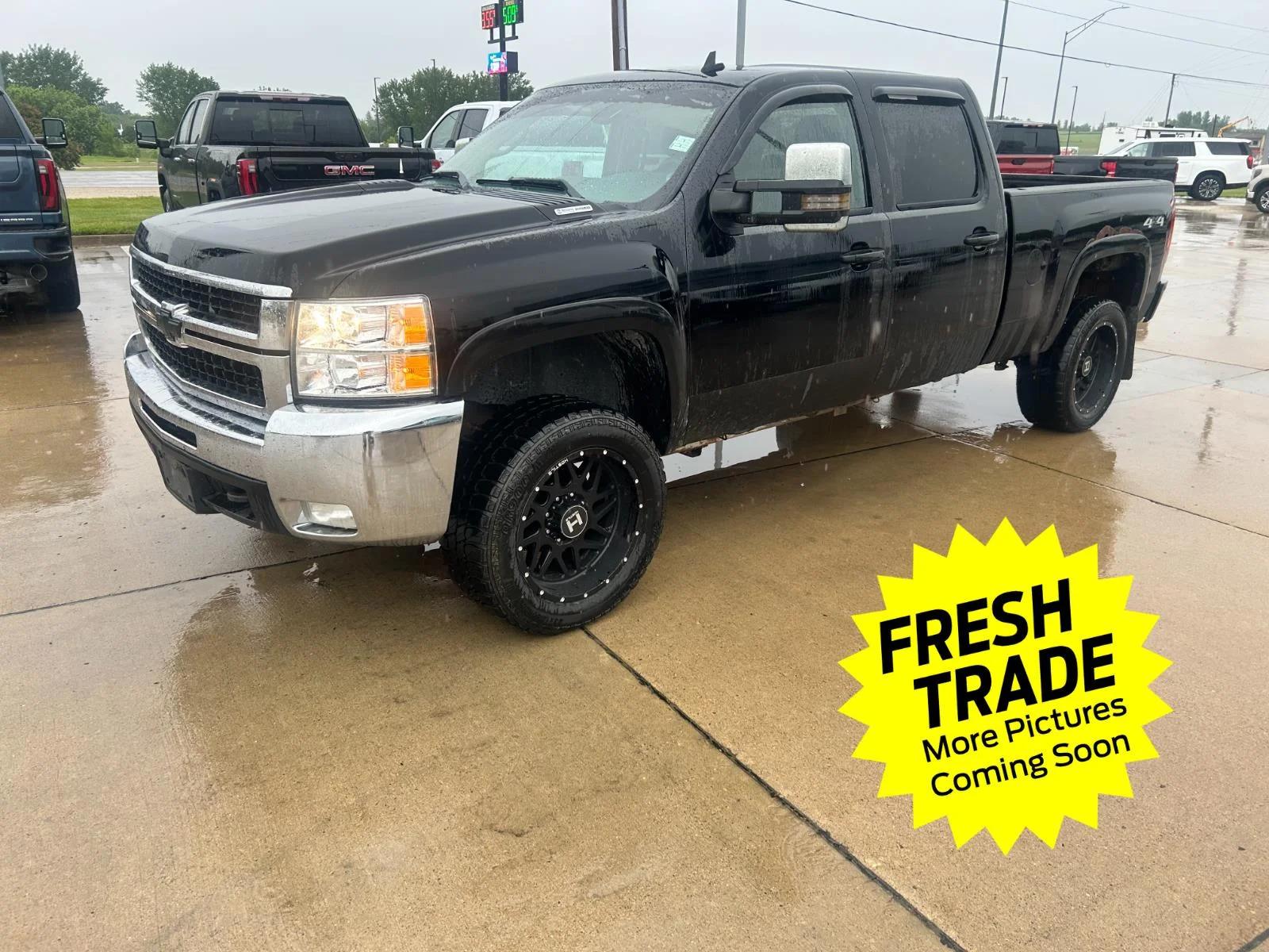 2007 Chevrolet Silverado HD 1LT 4WD Crew Cab SWB's photo
