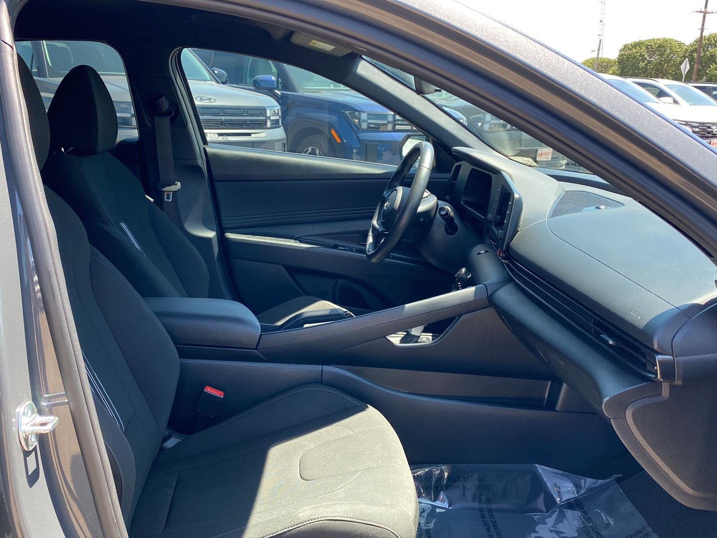 Used 2025 Ecotronic Gray Hyundai SEL Sport image 19