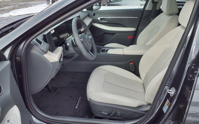 New 2026 Gray Hyundai SEL image 9