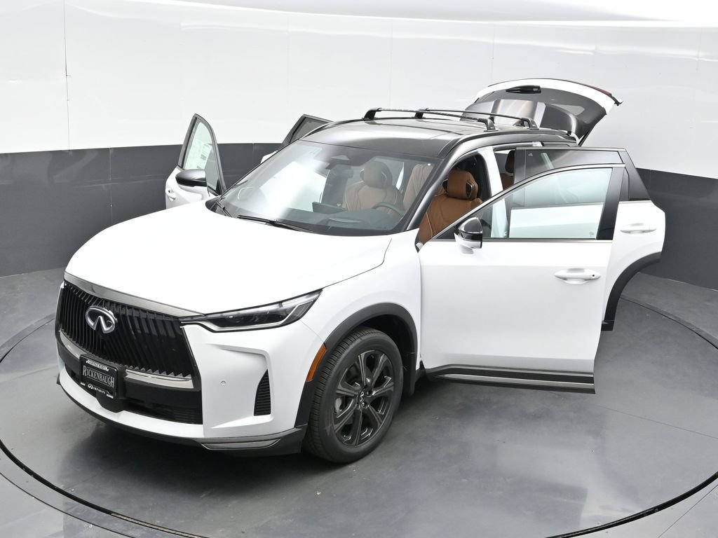 New 2027 2T RAD WHT INFINITI Autograph AWD image 50