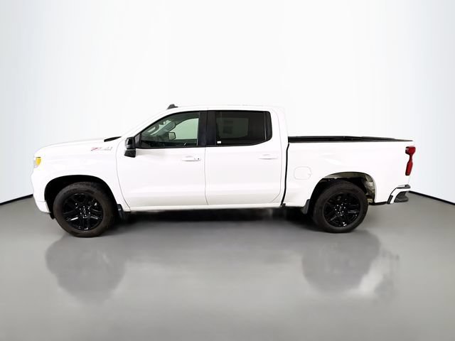 Used 2023 Summit White Chevrolet RST image 4