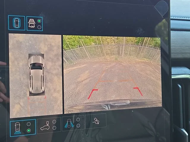 2026 GMC Acadia Denali Ultimate - Photo 7