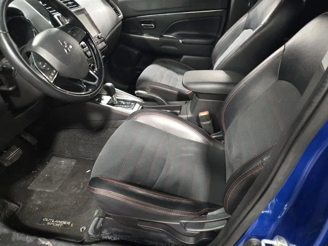 Used 2024  Mitsubishi 2.0 SE image 13
