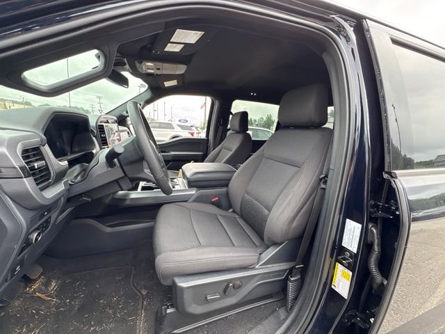 Certified Used 2025 Antimatter Blue Metallic Ford XLT image 8