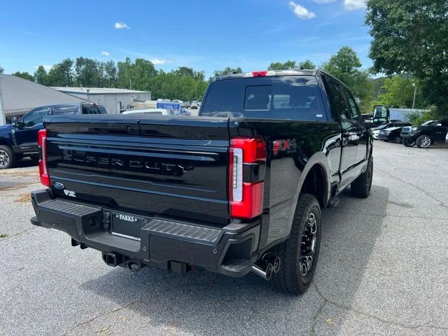 2025 Ford F-250 Super Duty Platinum - Photo 7