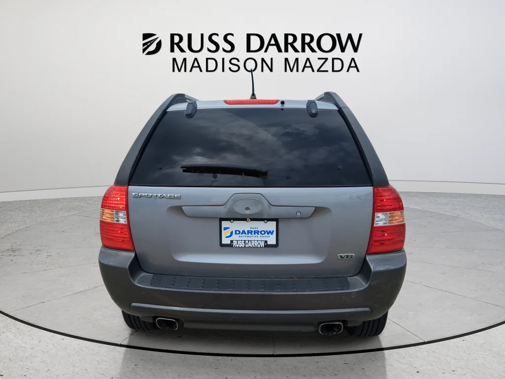 Used 2005  Kia  image 4