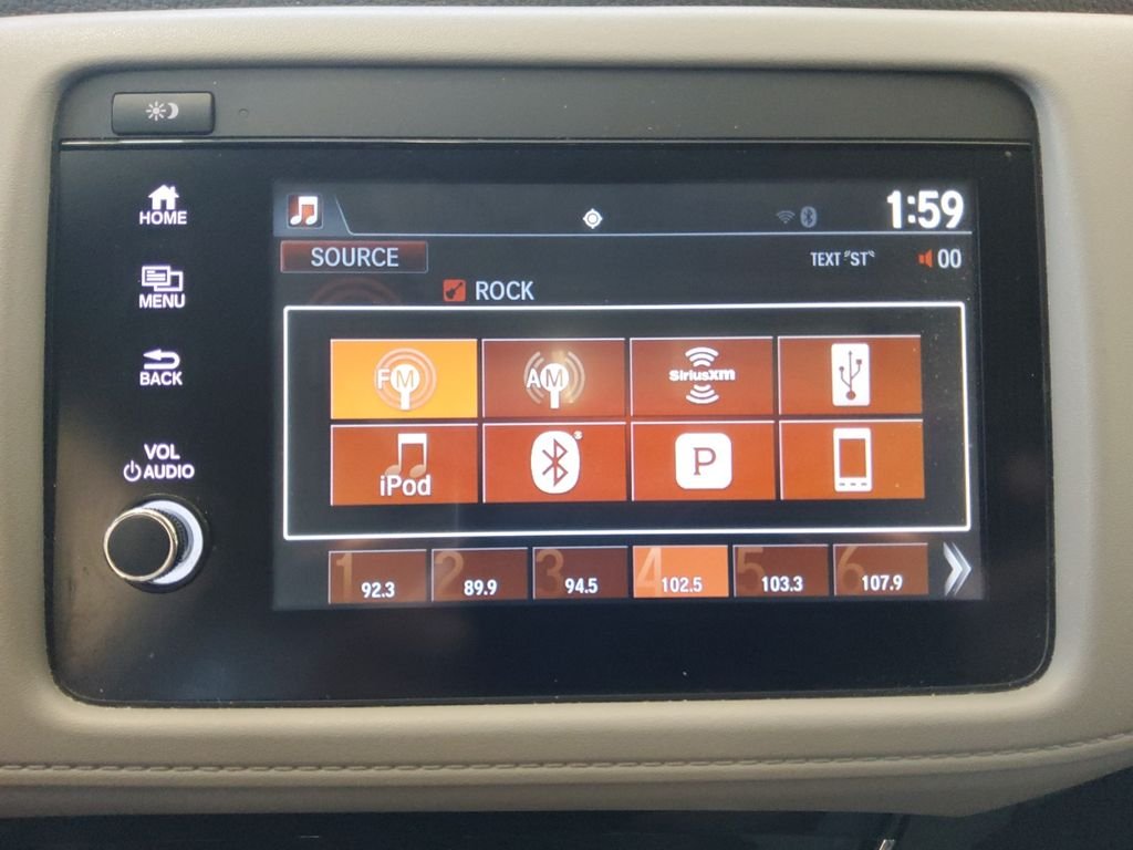 Used 2019  Honda EX-L image 11