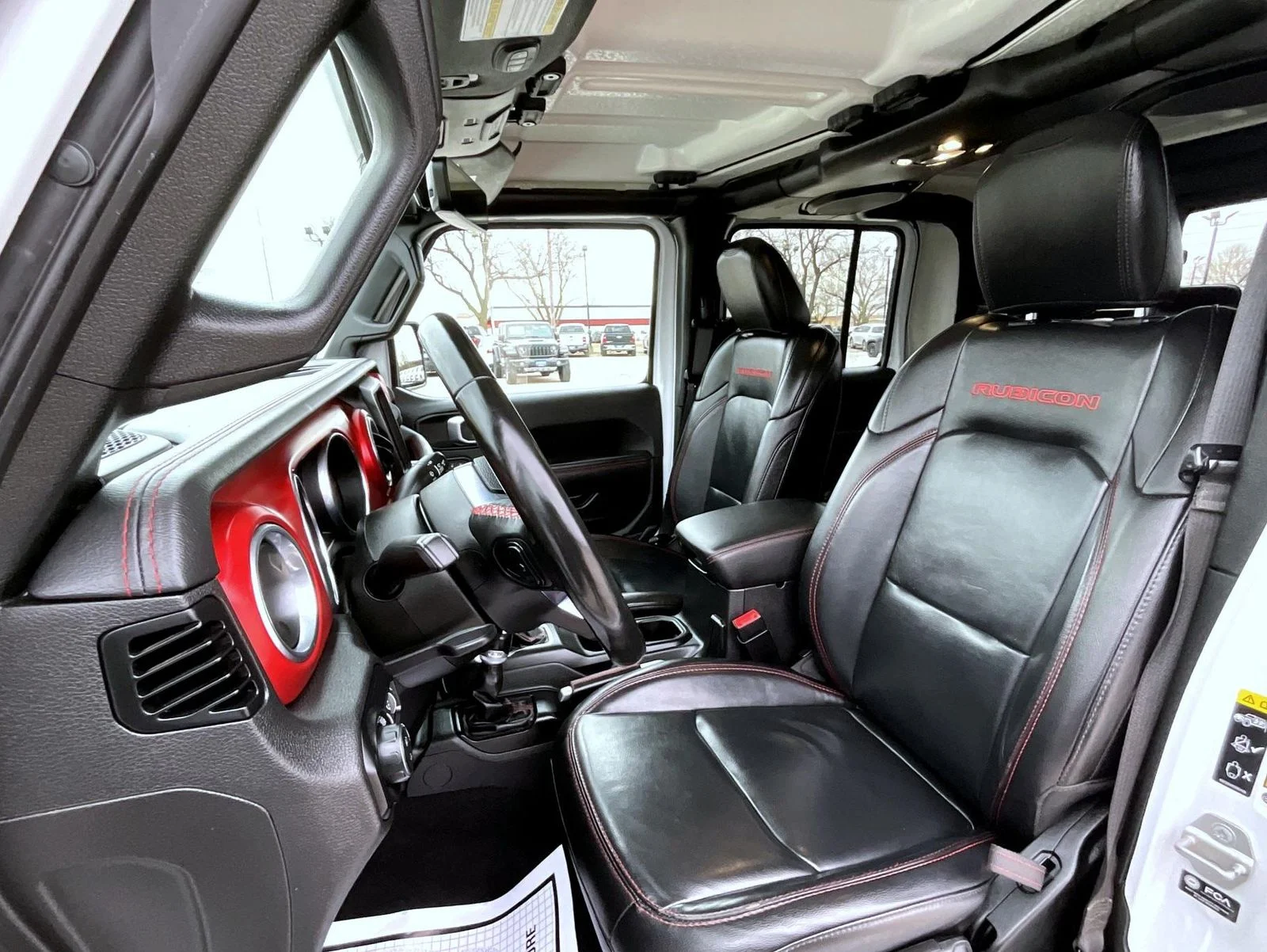 Certified Used 2021 White Jeep Rubicon image 11