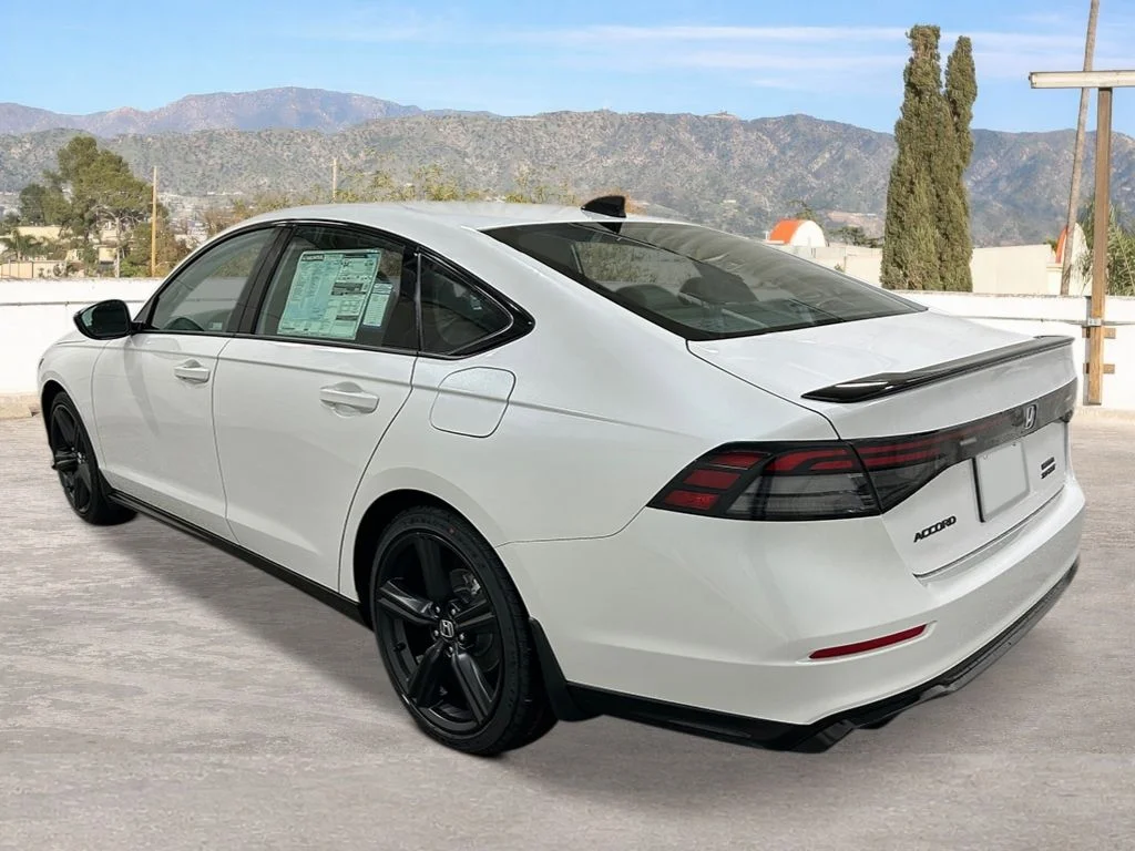 New 2026 Platinum White Pearl Honda Sport-L image 3