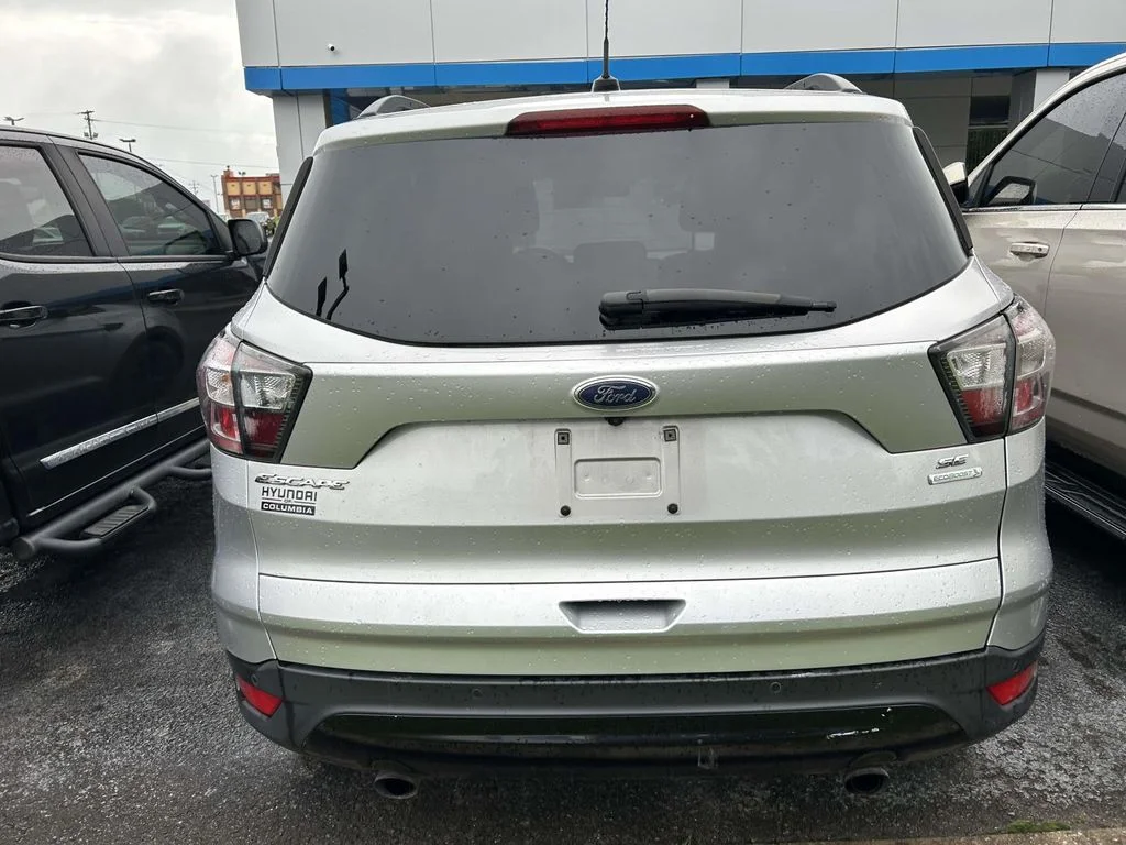 Used 2017 Silver Ford SE image 4