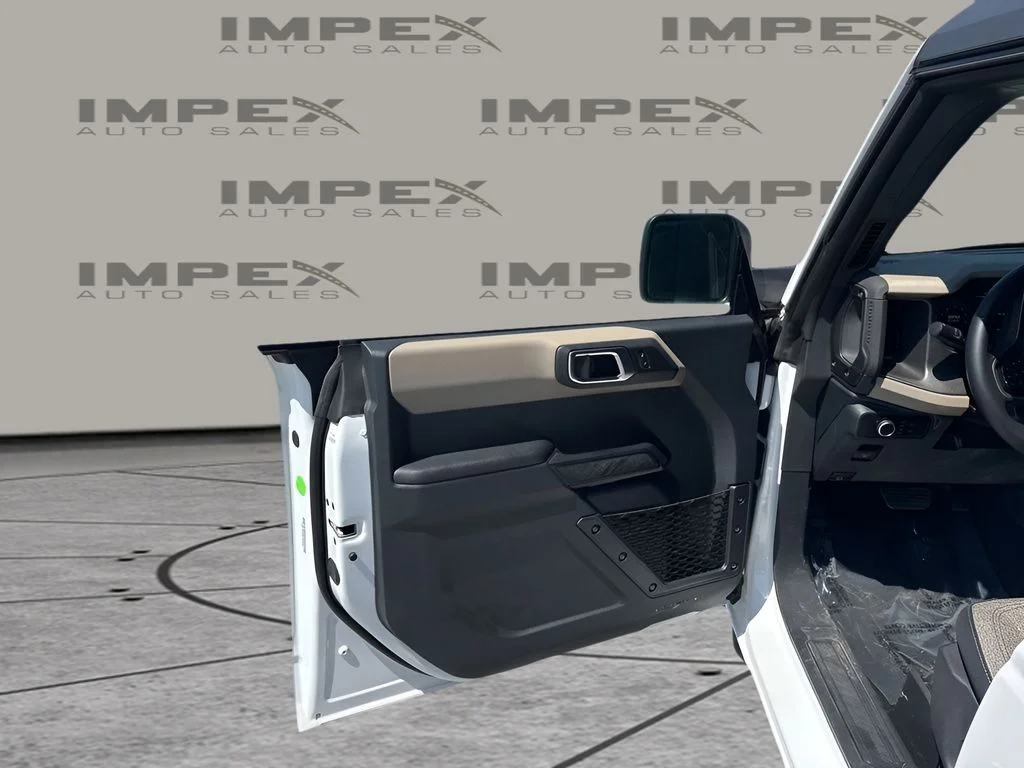 Used 2025 White Ford Big Bend image 22