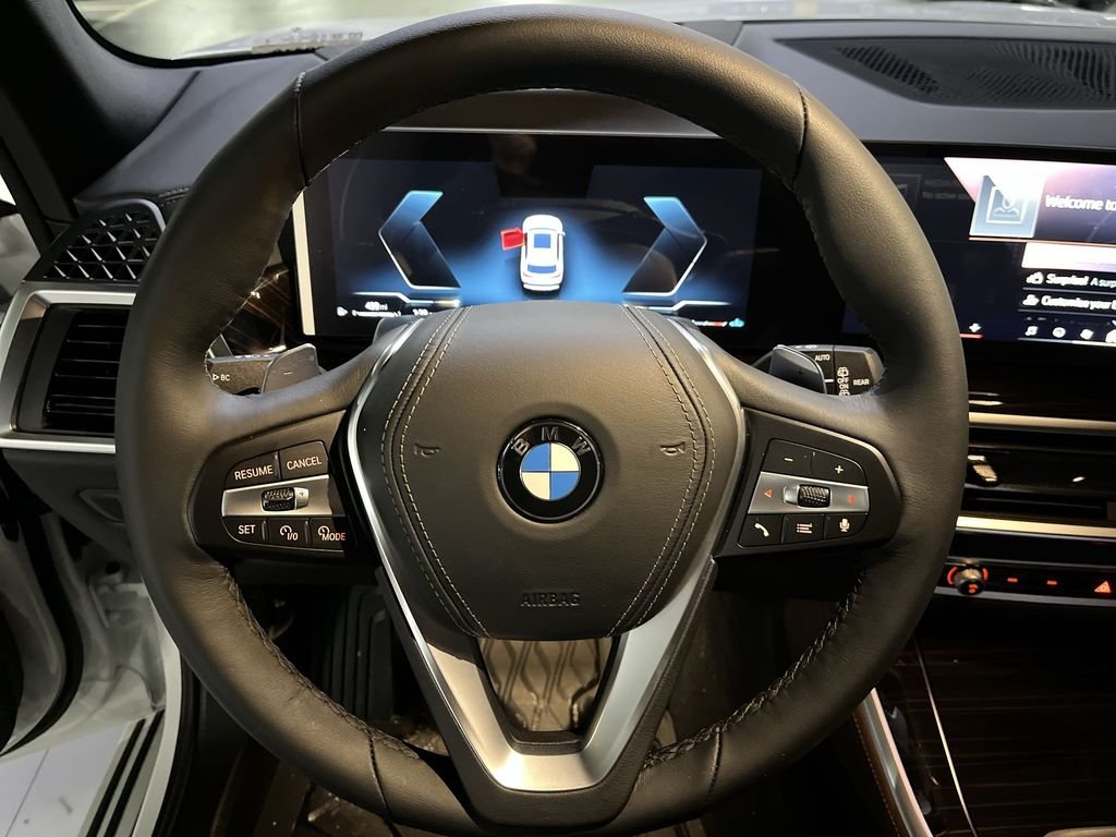 Used 2026 White BMW xDrive40i image 14