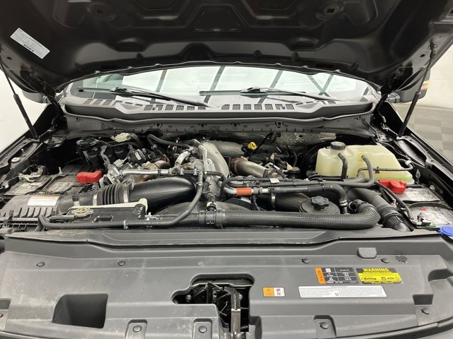Used 2024 Agate Black Metallic Ford LARIAT image 33