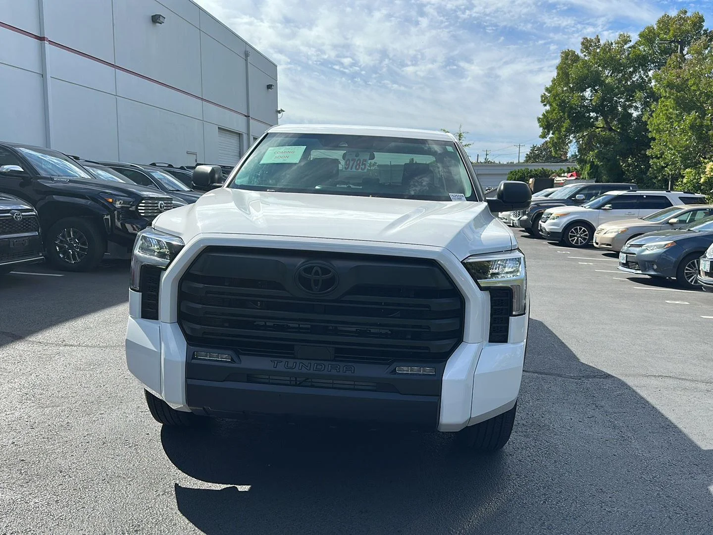 Used 2024 Ice Cap Toyota SR5 image 6