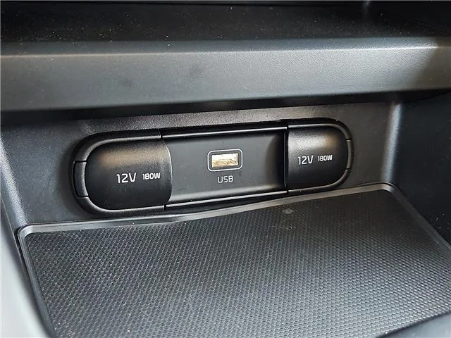 Used 2023 Snow White Pearl KIA LX (IVT) image 18