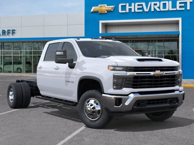 New 2026 Summit White Chevrolet LT image 8