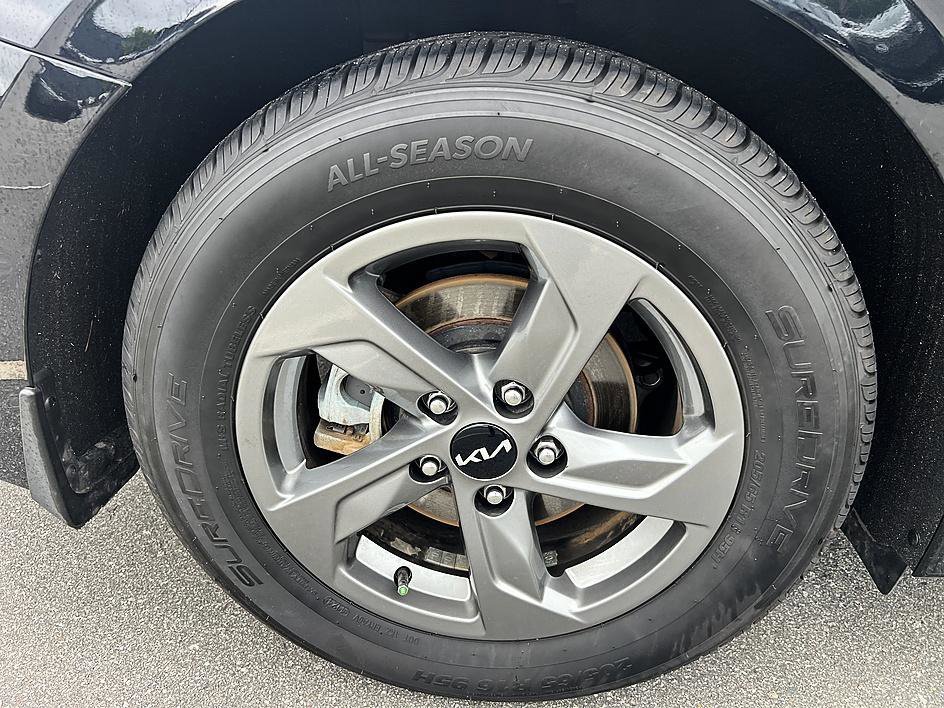 Used 2023 Ebony Black Kia LXS image 11