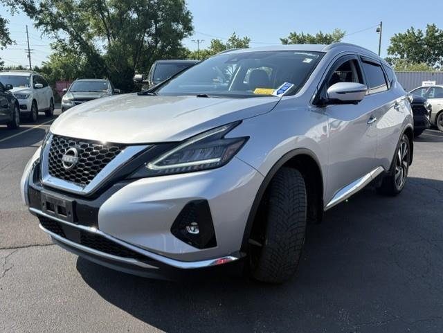 Used 2023 Brilliant Silver Metallic Nissan SL image 3