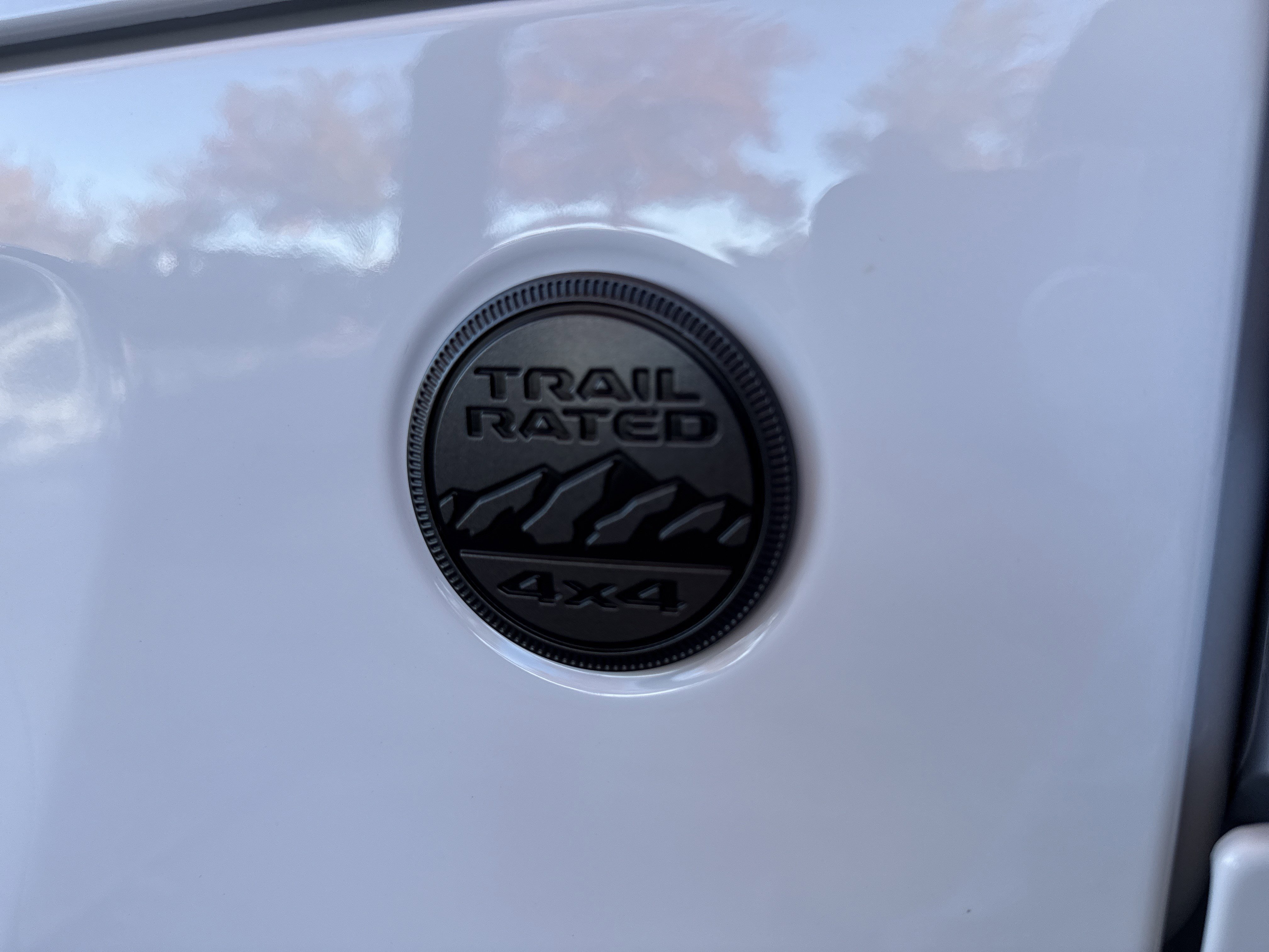 New 2026 Bright White Clear-Coat Exterior Paint Jeep Sport S image 13