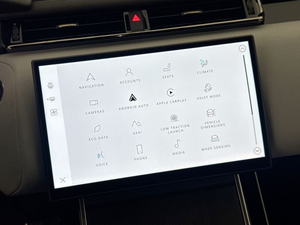 New 2026 Santorini Black Land Rover Belgravia Edition image 15