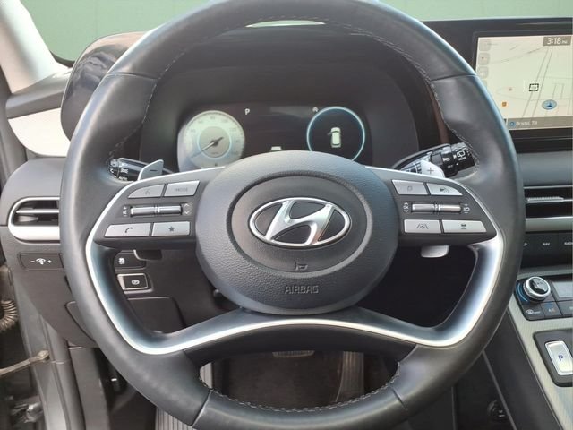 Used 2024 Gray Hyundai SEL image 23