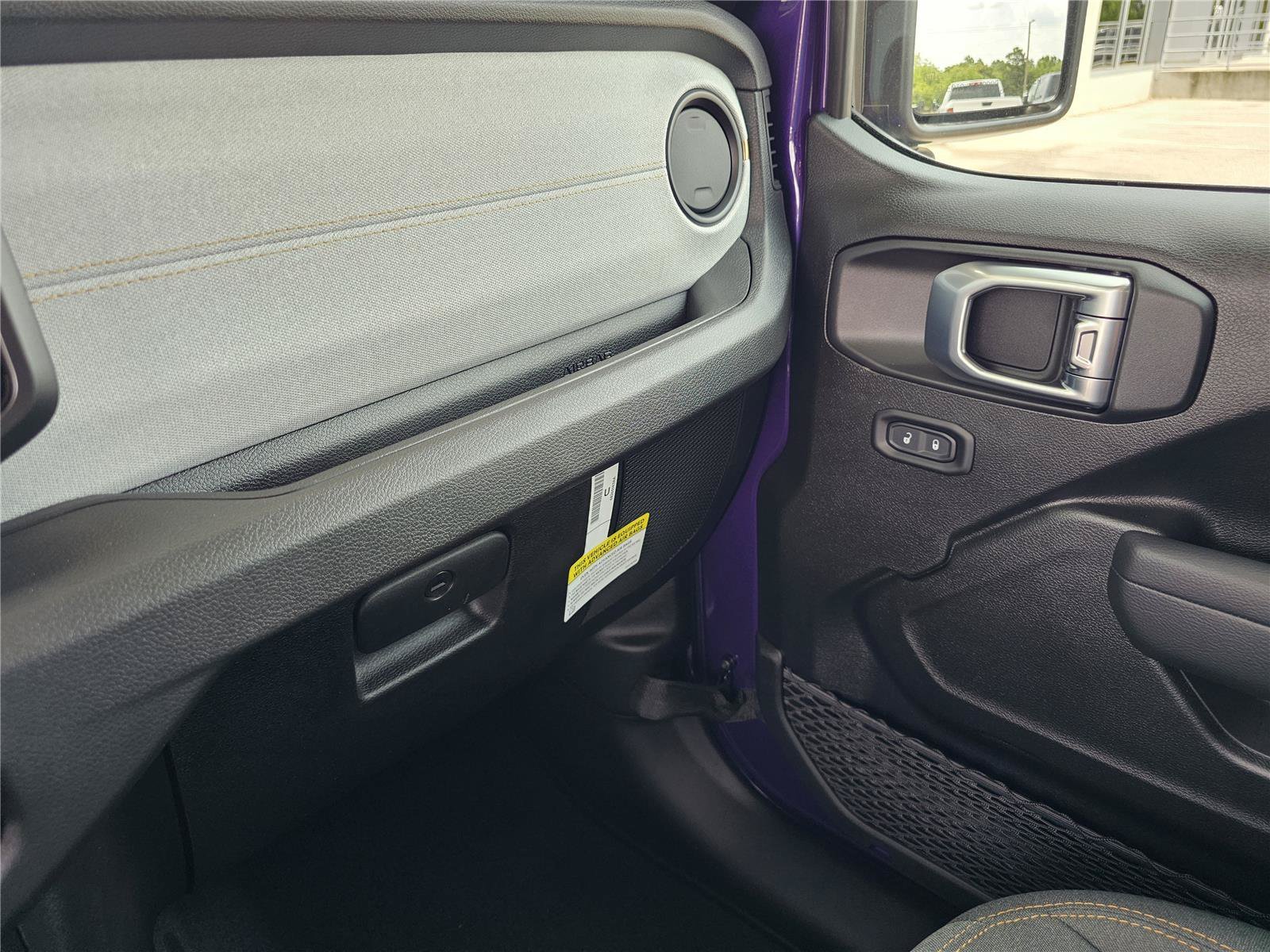 New 2026 Reign Jeep Sport S image 27