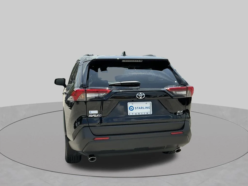 Used 2025 Black Toyota XLE image 5