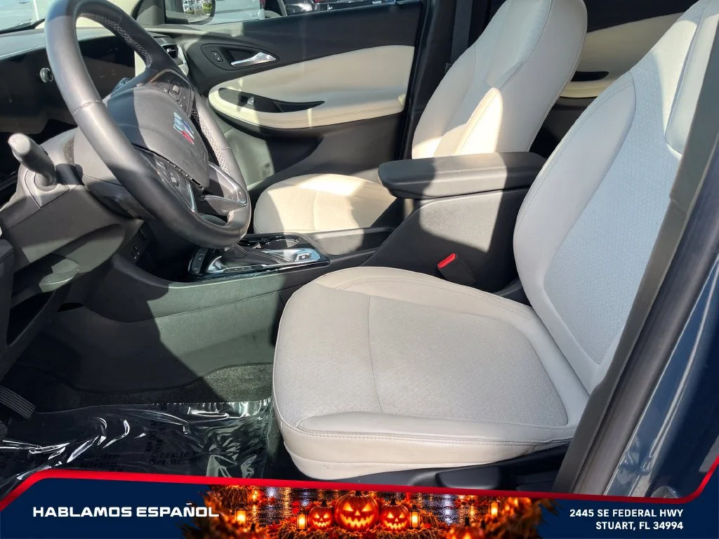 Used 2024 Ocean Blue Metallic Buick Preferred image 9