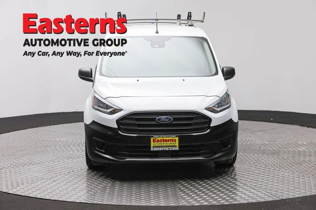 Used 2022 White Ford XL image 2