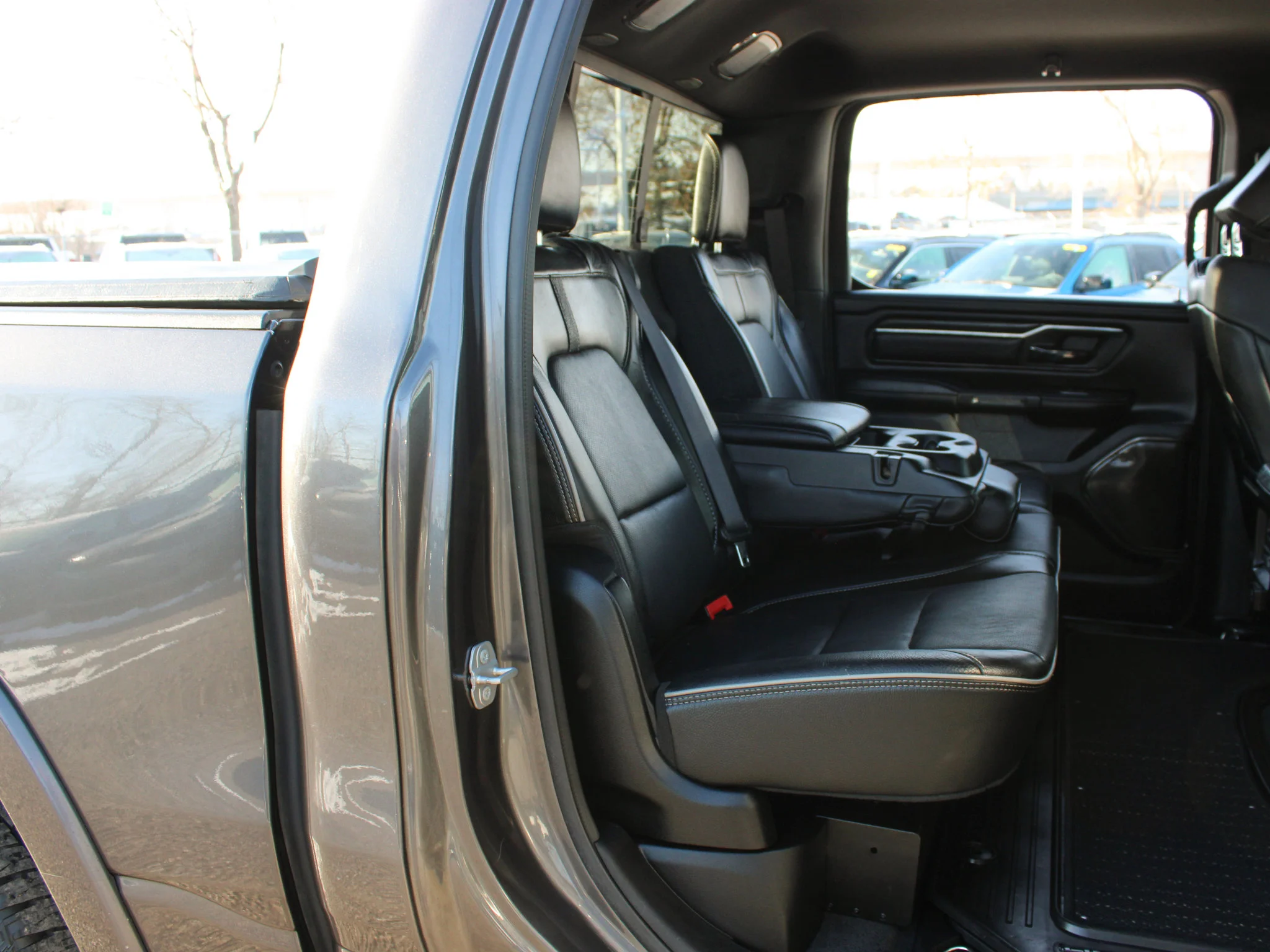 Used 2022 Grey RAM Limited * No Accidents | HEMI V8 | LOADED | ENVY Wheels | Head-Up Display | Night Edition image 20