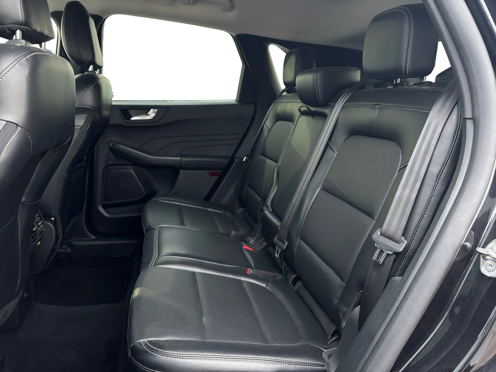 Used 2025 Black Ford Platinum image 16