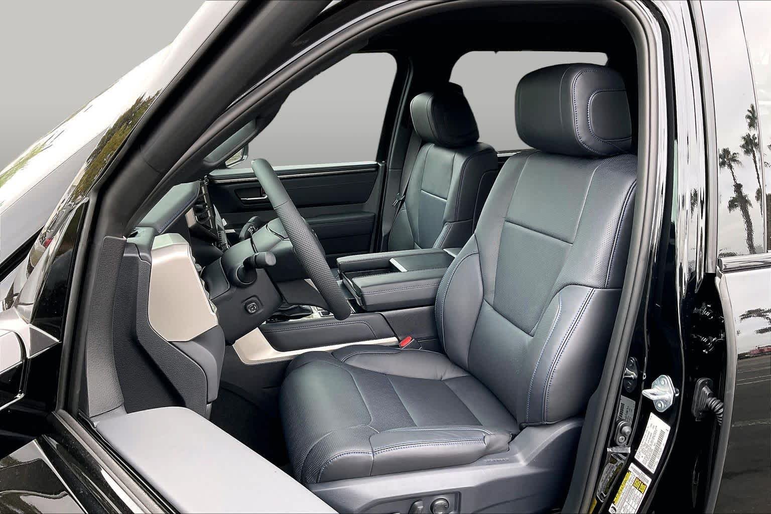 New 2026 Midnight Black Metallic Toyota Platinum image 9