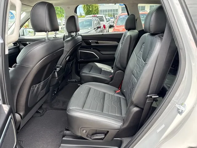 Used 2021 Wolf Gray Kia SX image 14