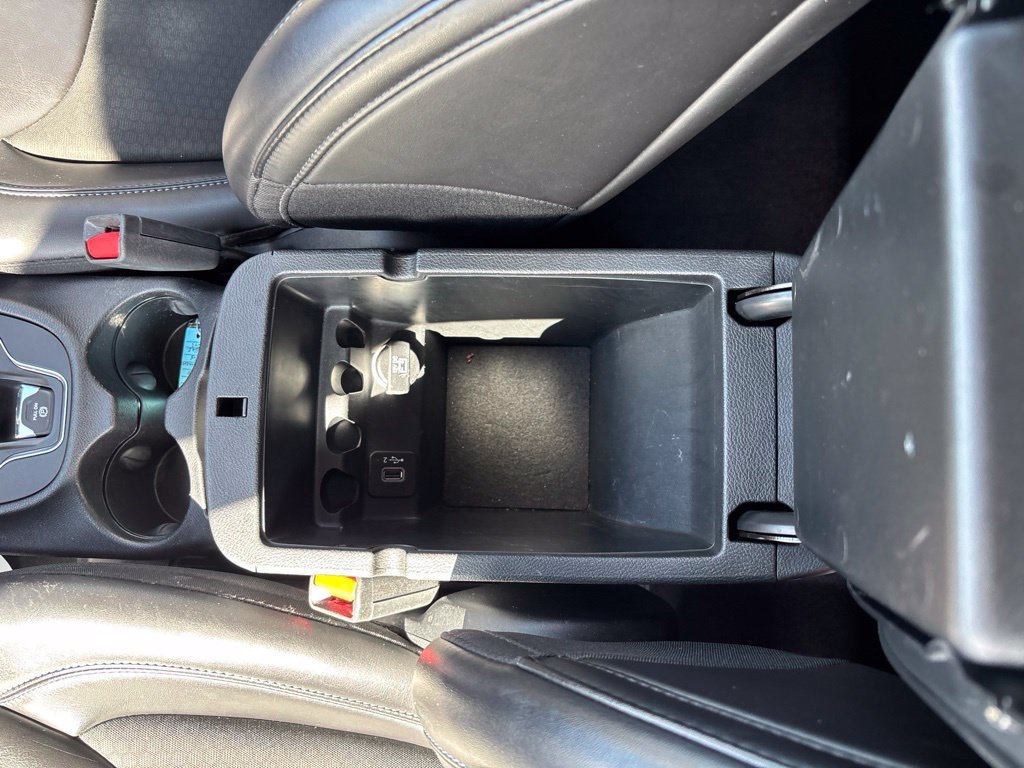 Used 2019 Black Jeep Latitude Plus image 15