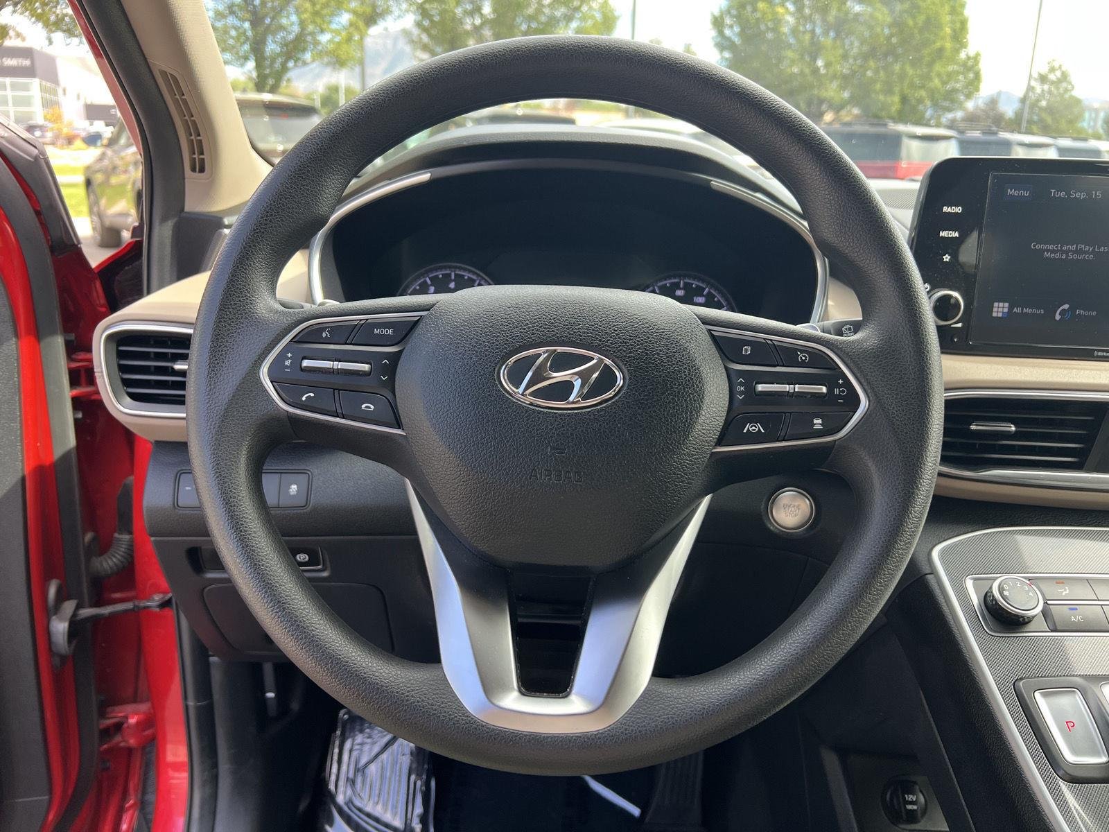 2022 Hyundai Santa Fe SEL - Photo 6