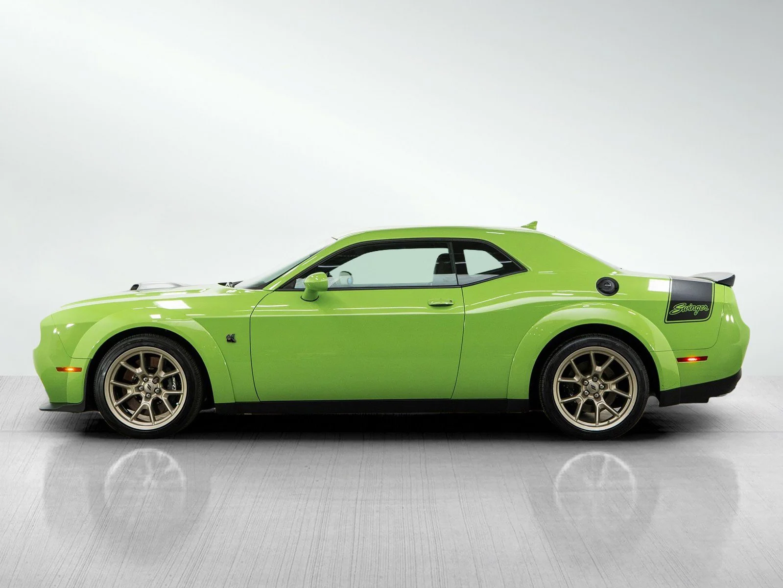 Used 2023 Dodge Challenger R/T with VIN 2C3CDZFJ2PH578116 for sale in Minneapolis, Minnesota
