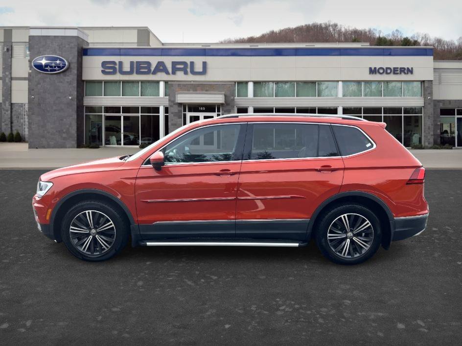 Used 2019 Cardinal Red Metallic Volkswagen 2.0T SEL image 7