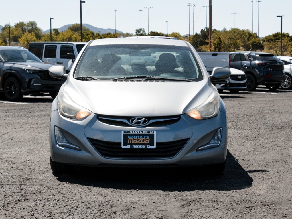 Used 2015 Shale Gray Metallic Hyundai SE image 2